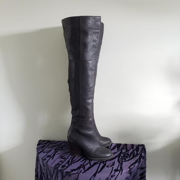Over the Knee Leather Boots - Picture 4 of 13